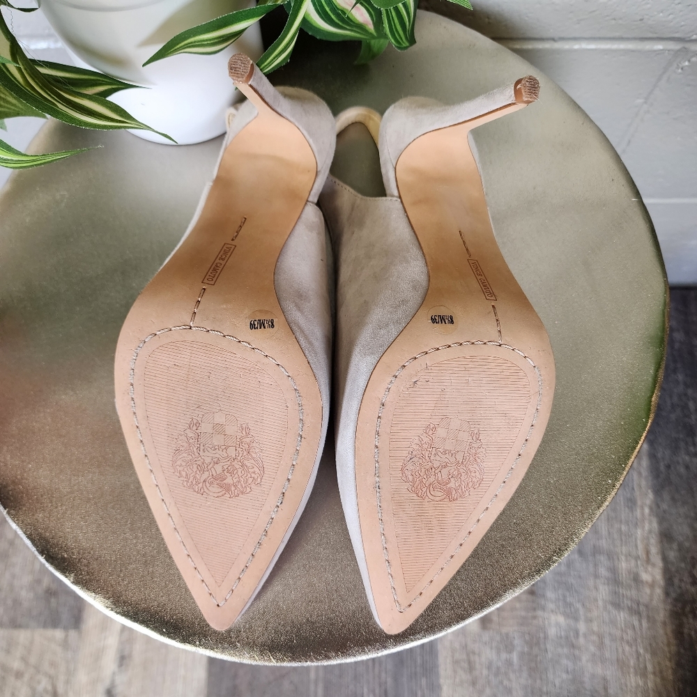 Vince Camuto Alleema Light Cream Suede Slingback Pumps Size 8.5 - Picture 12 of 12